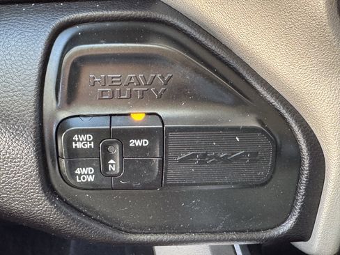 Used 2024 RAM 3500 Laramie image 22