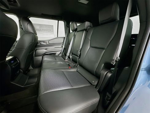 New 2026 Toyota Land Cruiser Base image 25