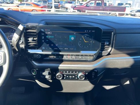 Certified 2024 Chevrolet Silverado 2500 LT image 17