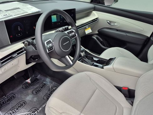 New 2026 Hyundai Tucson SE FWD image 17