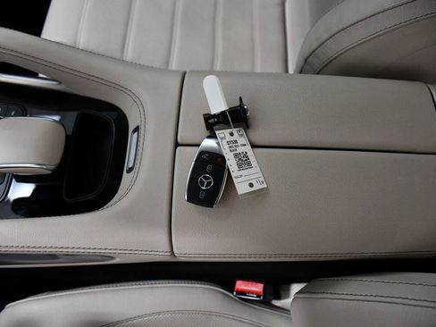 Used 2022 Mercedes-Benz GLE 350 4MATIC image 24