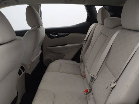 Used 2019 Nissan Rogue Sport SV FWD image 18