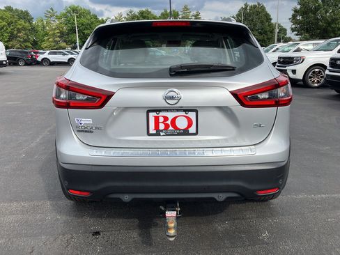 Used 2020 Nissan Rogue Sport SL FWD image 5