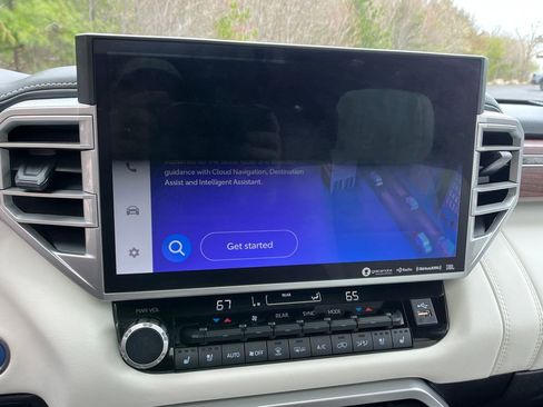 Used 2023 Toyota Sequoia Capstone AWD/4WD image 18