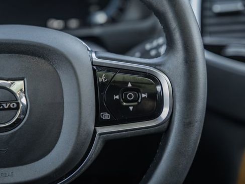 Certified 2023 Volvo XC90 B6 Plus w/ Protection Package Premier image 27