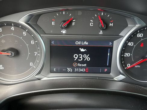 Used 2024 GMC Terrain SLT AWD/4WD image 43