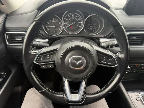 Used 2017 MAZDA CX-5 Touring w/ Preferred Equipment Package AWD/4WD image 12