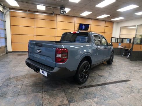 New 2025 Ford Maverick XLT w/ XLT Luxury Package image 7