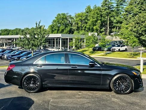 Certified 2020 Mercedes-Benz S 560 4MATIC Sedan image 7