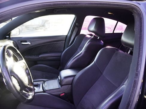 Used 2019 Dodge Charger R/T w/ Plus Group image 19