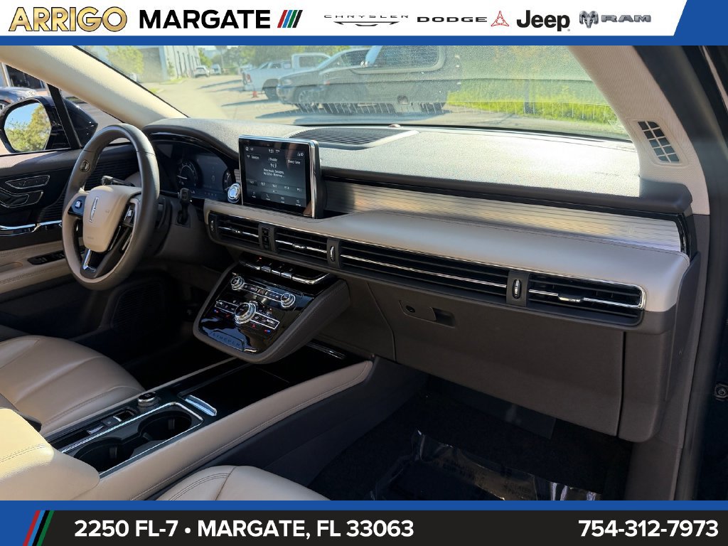 Used 2022 Lincoln Corsair FWD image 18