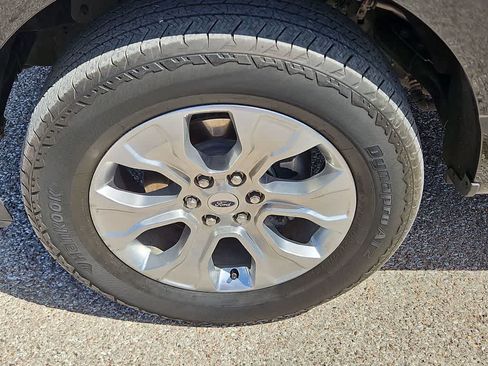 Used 2021 Ford F150 Platinum w/ Equipment Group 701A High AWD/4WD image 12