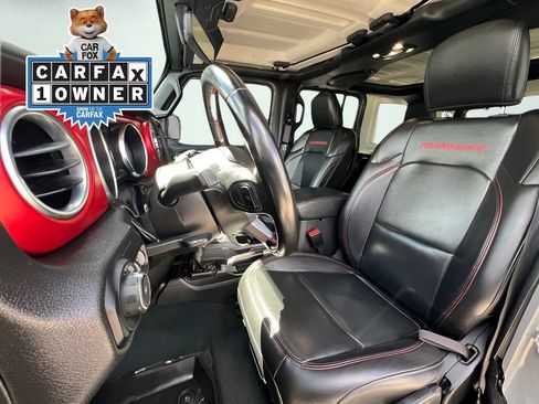 Used 2022 Jeep Wrangler Unlimited Rubicon AWD/4WD image 17