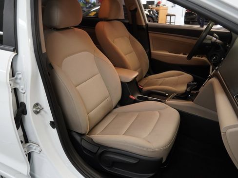 Used 2018 Hyundai Elantra SEL w/ Cargo Package image 23