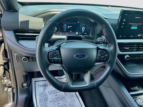 Certified 2025 Ford Explorer ST-Line AWD/4WD image 16