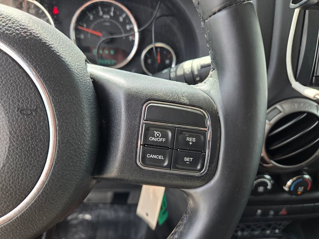 Used 2017 Jeep Wrangler Sport AWD/4WD image 28