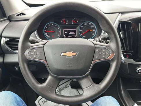 Used 2019 Chevrolet Traverse LS FWD image 10