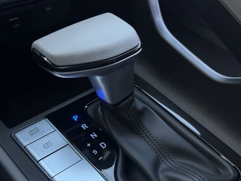 New 2026 Hyundai Elantra SE image 17