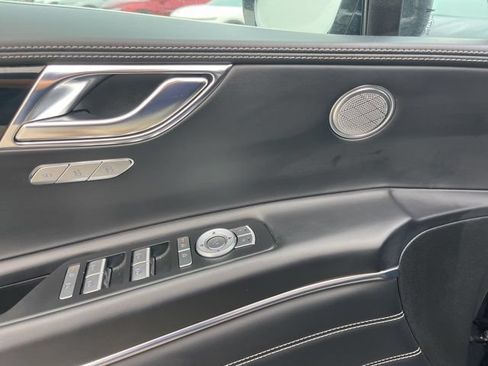 Used 2025 Genesis GV80 2.5T Standard AWD/4WD image 16