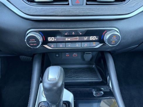 Used 2024 Nissan Altima 2.5 SL image 22