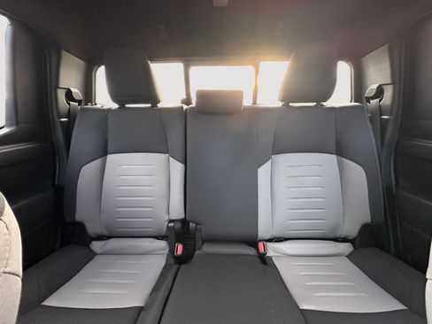 Used 2024 Toyota Tacoma TRD Off-Road image 57