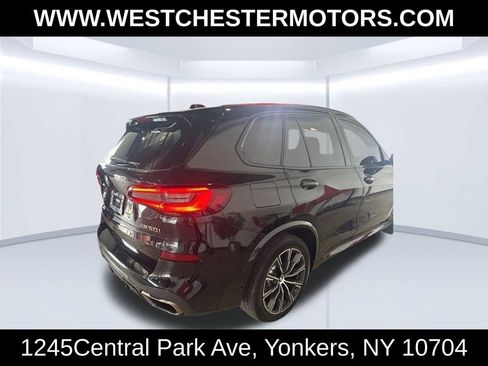 Used 2021 BMW X5 M50i w/ Premium Package AWD/4WD image 4