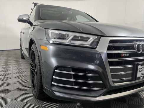 Used 2018 Audi SQ5 Premium Plus w/ S Sport Package image 3