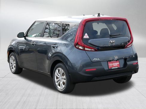 Used 2020 Kia Soul LX image 5