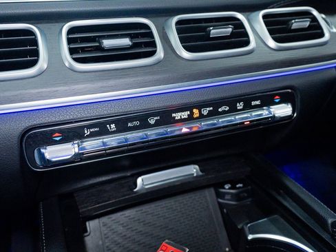 Used 2020 Mercedes-Benz GLS 450 4MATIC w/ Convenience Package image 53