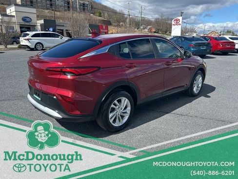 Used 2024 Buick Envista Preferred image 4