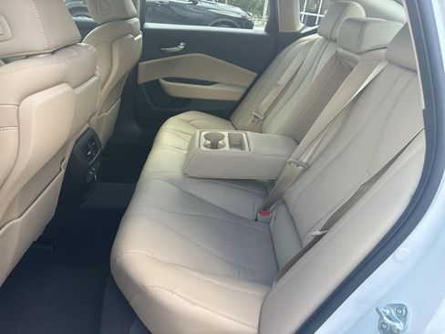 Used 2025 Acura TLX w/ Technology Package image 23