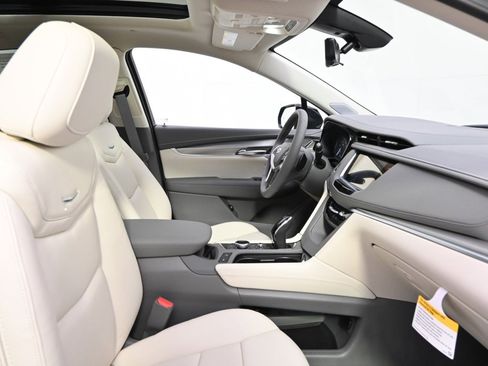 New 2025 Cadillac XT5 Premium Luxury w/ Technology Package image 16