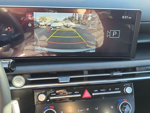 Certified 2025 Hyundai Tucson SEL image 12