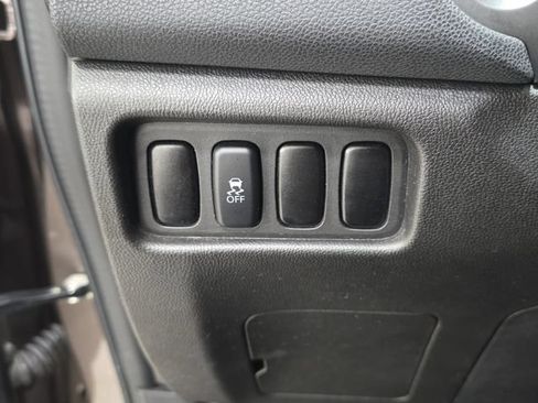 Used 2016 Mitsubishi Outlander Sport AWD image 22