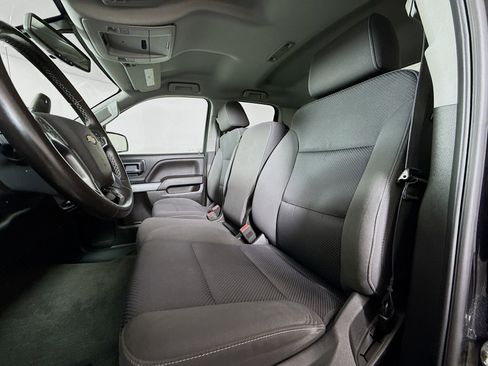 Used 2018 Chevrolet Silverado 1500 LT w/ Redline Edition image 11