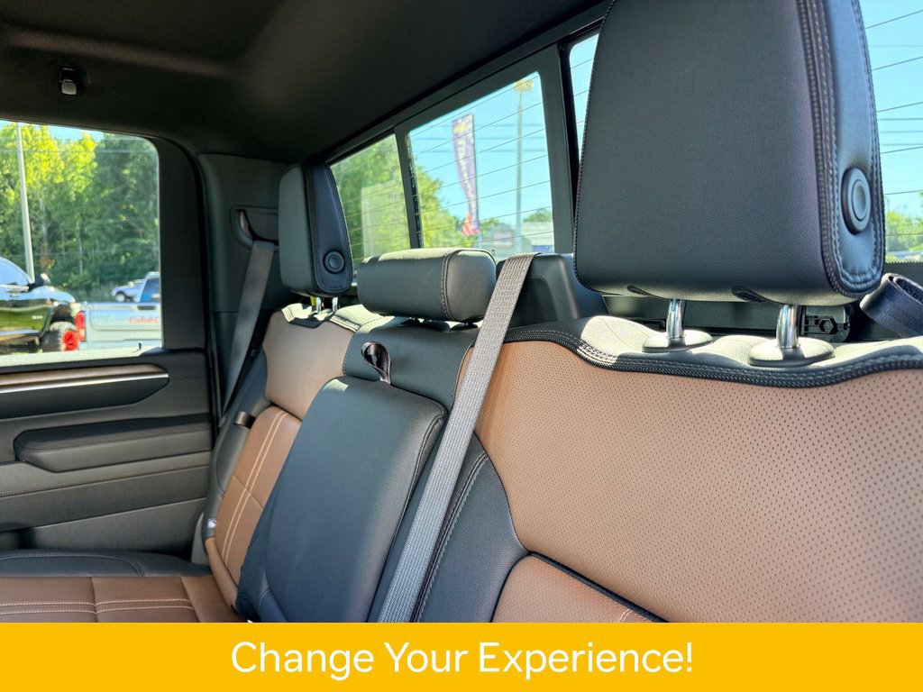 Used 2026 Chevrolet Silverado 2500 High Country w/ High Country Premium Package AWD/4WD image 22