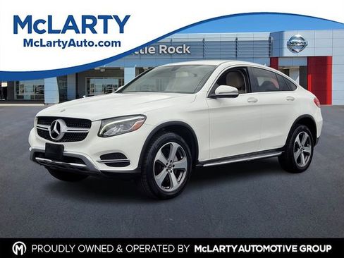 Used 2019 Mercedes-Benz GLC 300 4MATIC Coupe image 1