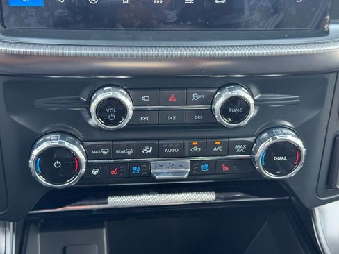 New 2025 Ford F150 Lariat w/ Equipment Group 501A Mid image 13