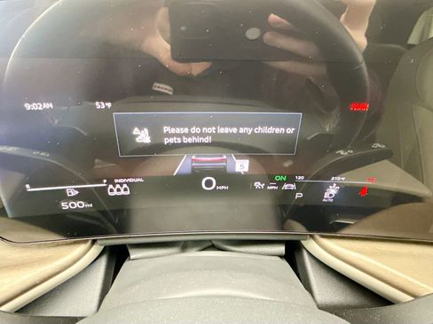 Used 2025 Audi Q5 Premium Plus w/ Premium Plus image 33