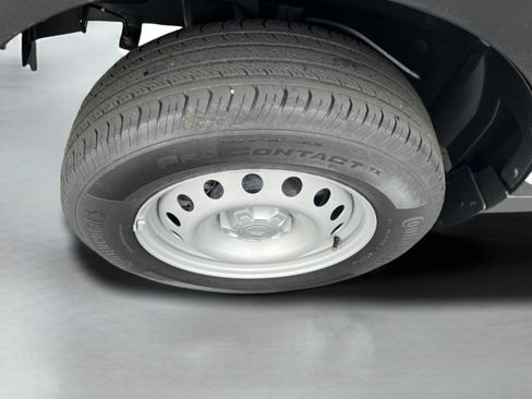 Used 2022 Ford Maverick XL FWD image 9