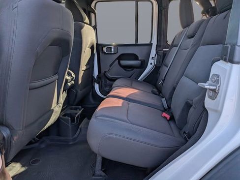 Used 2022 Jeep Wrangler Unlimited Sport AWD/4WD image 13
