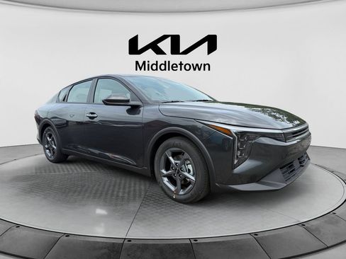 New 2026 Kia K4 FWD image 7