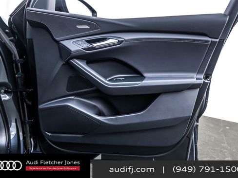 Used 2025 Audi Q6 e-tron Premium Plus w/ Premium Plus image 24