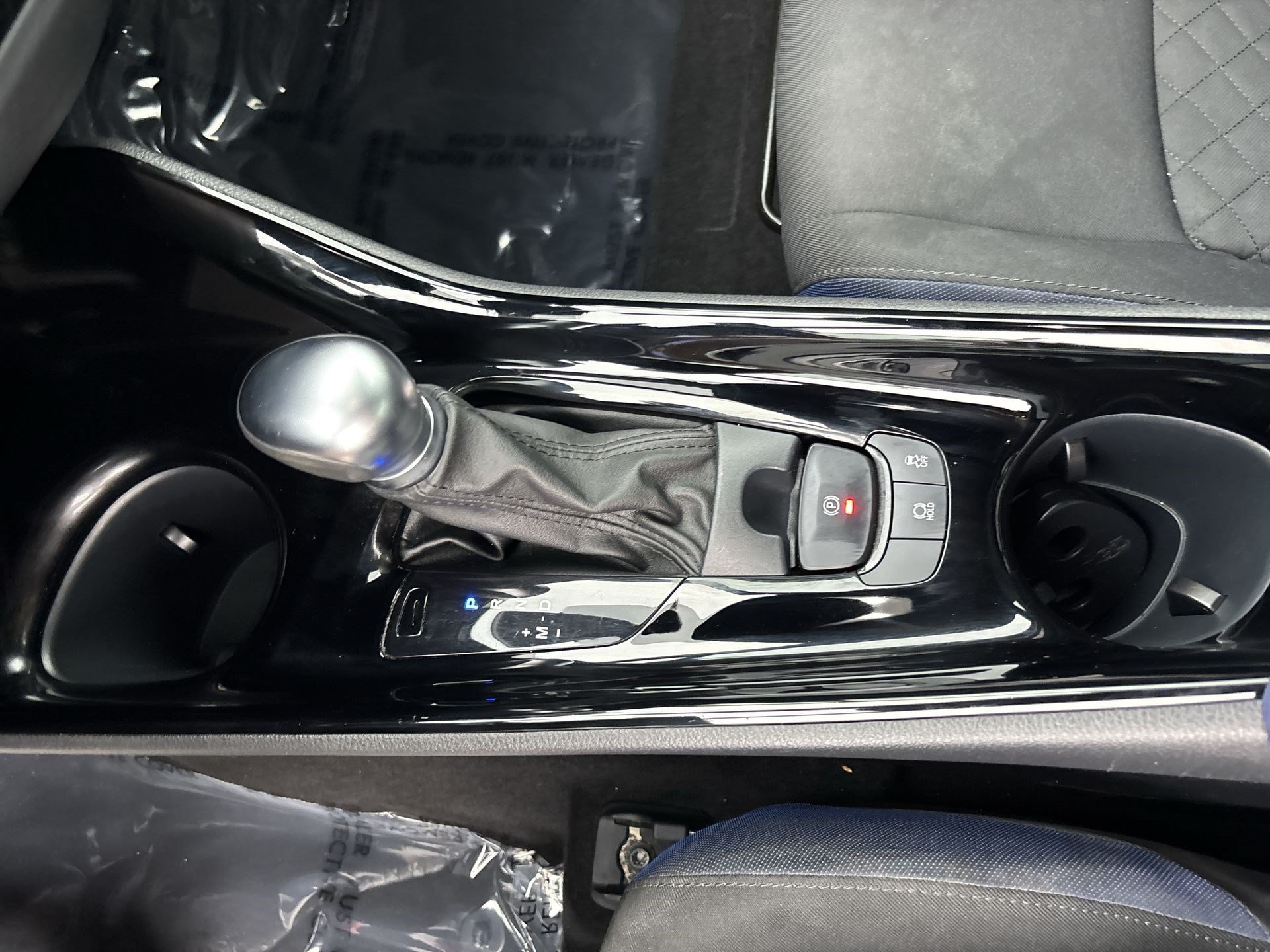 Used 2021 Toyota C-HR XLE FWD image 20