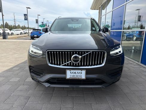 Used 2023 Volvo XC90 B6 Core w/ Protection Package Premier AWD/4WD image 3