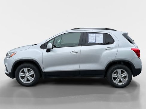 Used 2022 Chevrolet Trax LT w/ Driver Confidence Package AWD/4WD image 7