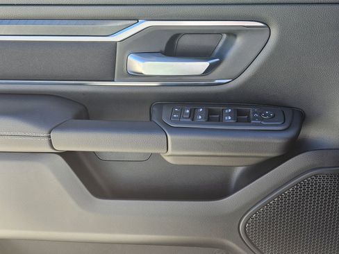New 2026 RAM 1500 4x4 Crew Cab image 26