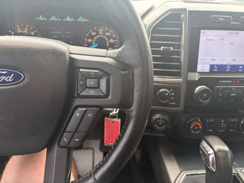 Used 2020 Ford F150 XLT w/ Equipment Group 302A Luxury AWD/4WD image 13