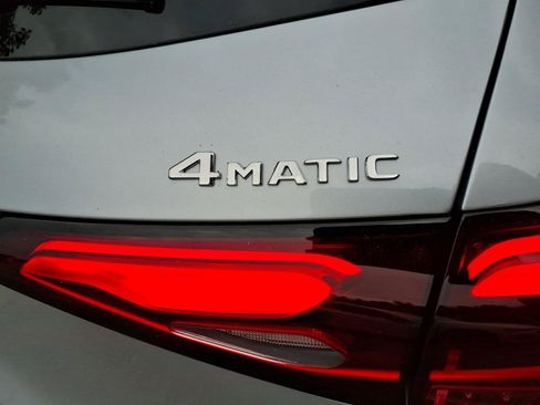 New 2026 Mercedes-Benz GLC 300 4MATIC image 10