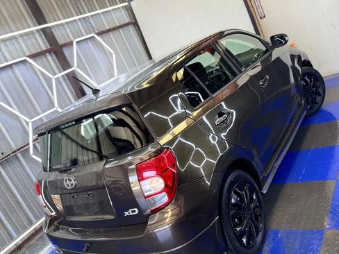 Used 2011 Scion xD Hatchback 4D image 22